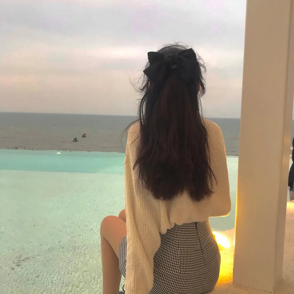 穿越后宫我和暴君互听心声